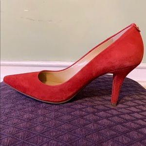 Michael Kors suede pumps